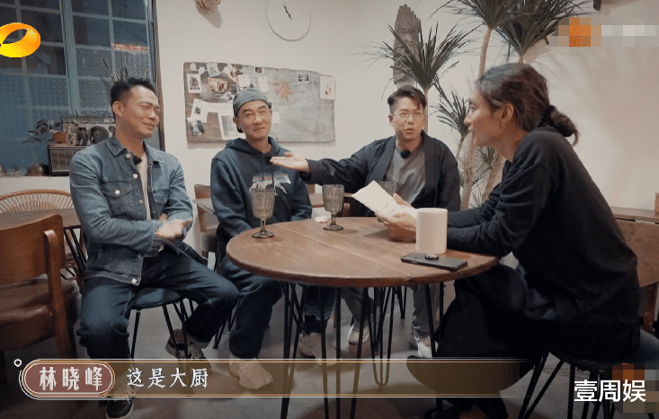 陈小春|《大湾仔的夜》首播！三菜一汤要卖1600元？陈小春没有底气！