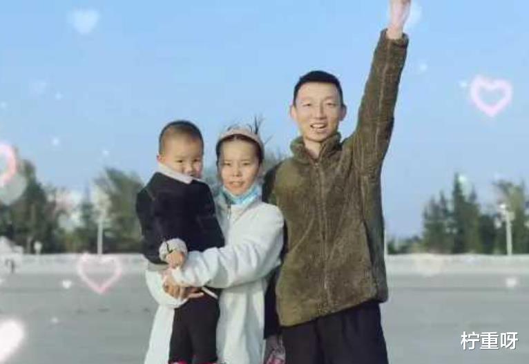柠重呀 杜新枝支持熊磊，称其是景德镇的骄傲，被当地人无情嘲讽