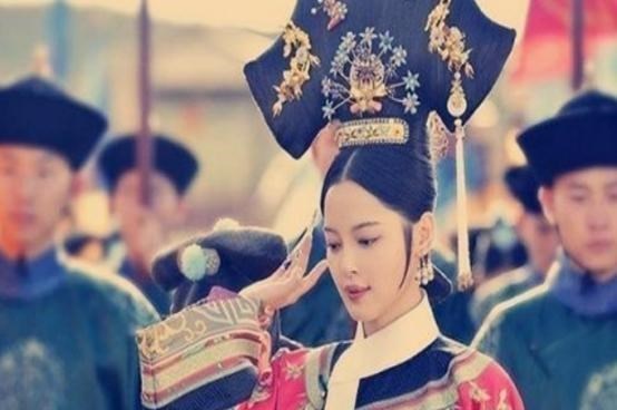 慈禧太后|留一寸长指甲有多难？清朝娘娘们保护的可不只是指甲，那可是地位