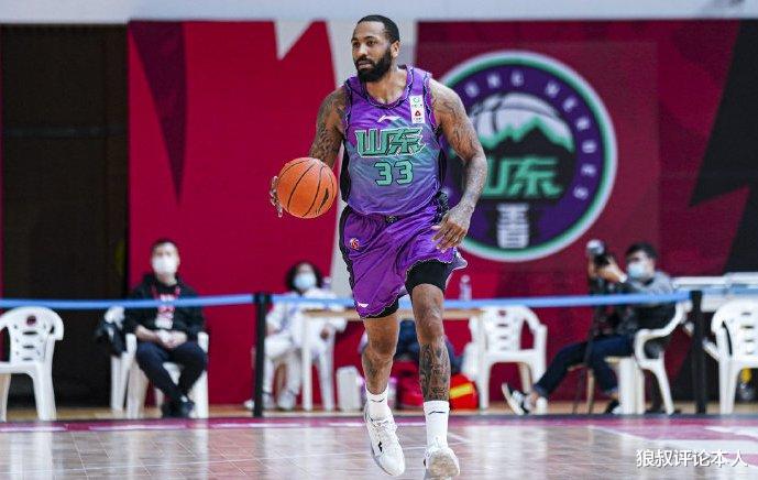 山東男籃|單節(jié)狂轟40-11！山東超級外援無人能擋，賈誠17+5，高詩巖11+6+2