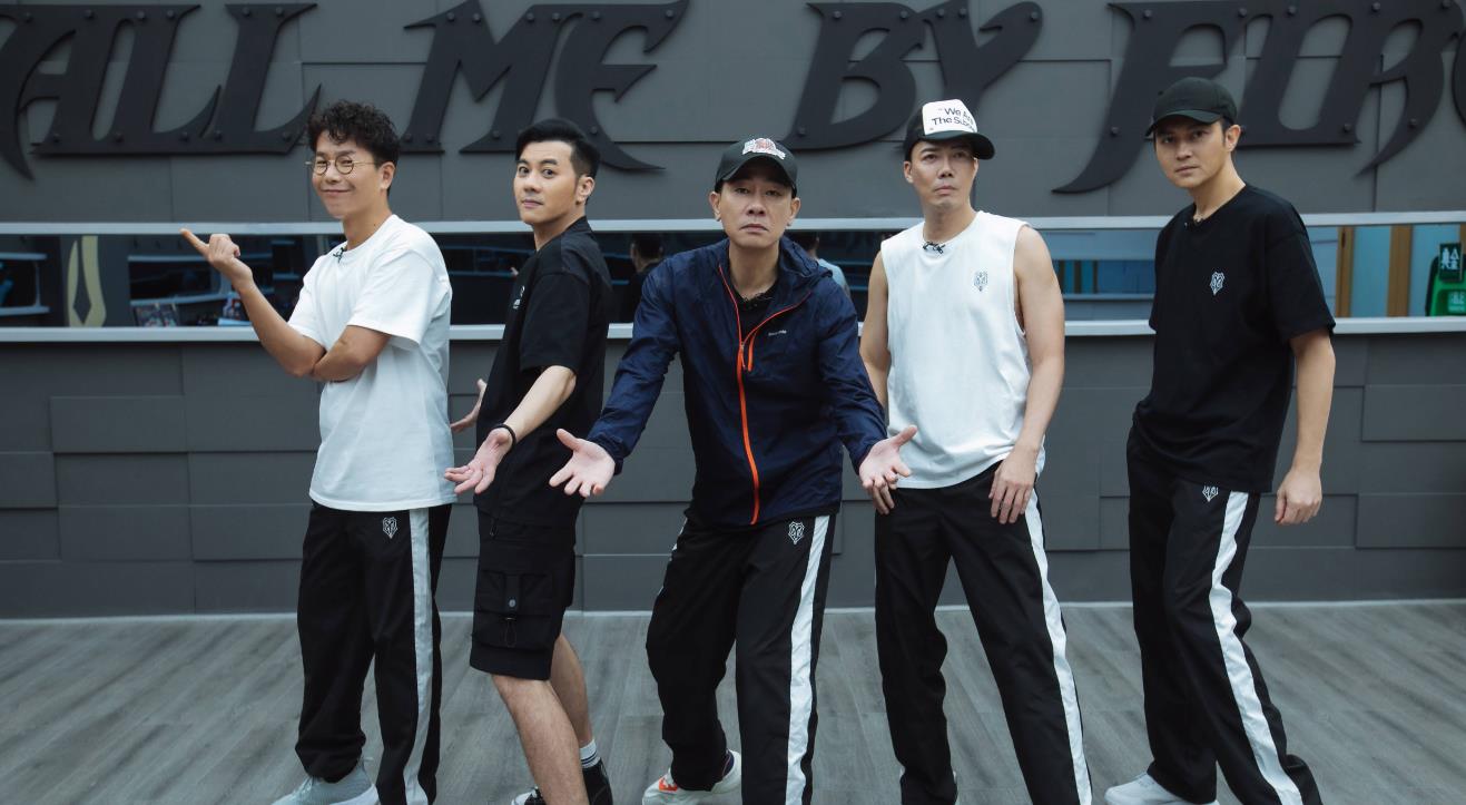 傅菁|接棒快本收视第一，没有剧本的真人秀，湖南卫视又抓住了综艺王牌