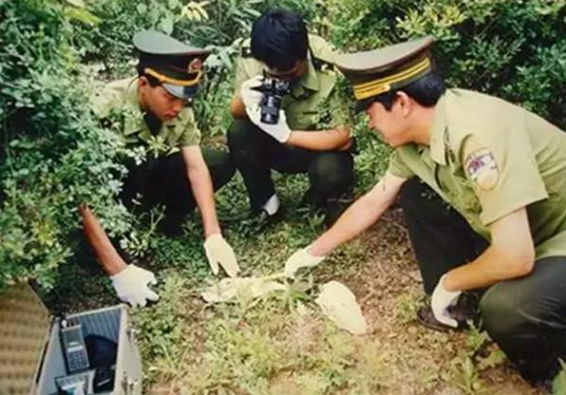 1997年上海敲头案:14名女子头部被砸,2人死亡,当地人不敢出门