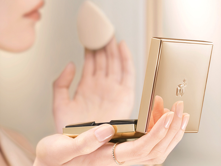 护肤品 小两口的年度个护爱用物大盘点，这十款东东究竟有啥魔力，用了一整年还不腻！