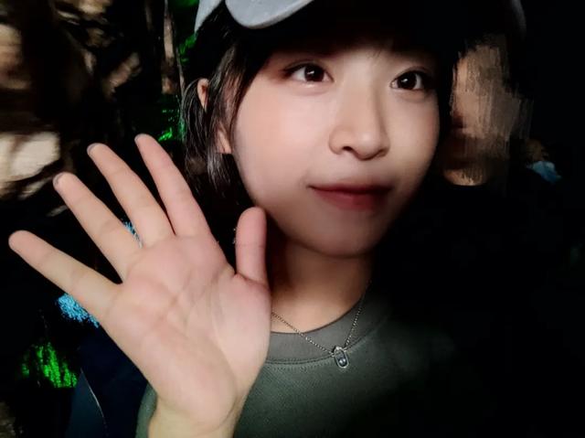 巡飞弹|女兵们退役后啥样?看图