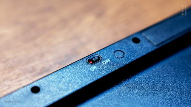 求职|百元内值得入手的办公室无线静音键鼠套装,雷柏X2000上手分享