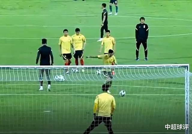 廣州隊(duì)|記者：有關(guān)部門給恒大歸化牽線，恒大為歸化已花費(fèi)超10億！