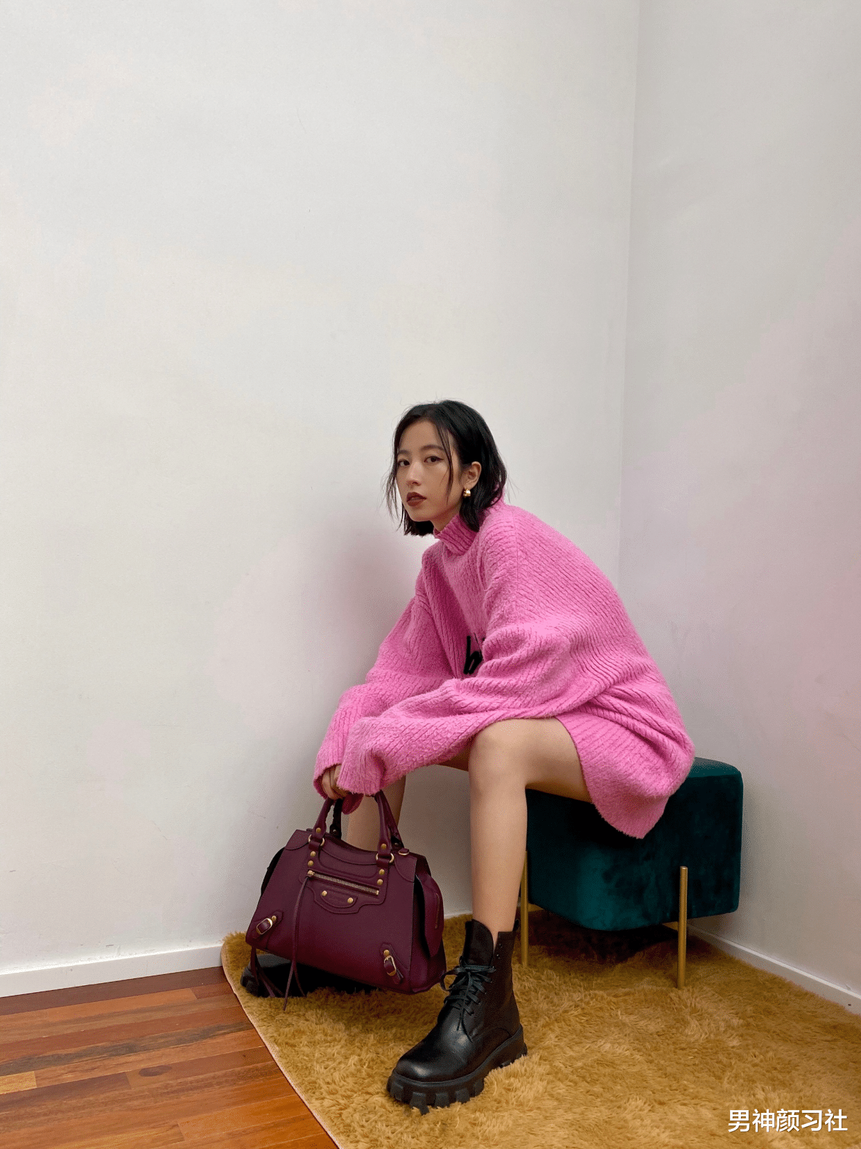 男神颜习社|宋妍霏杨幂真人示范！别让马丁靴破坏了短裙和短裤的美感