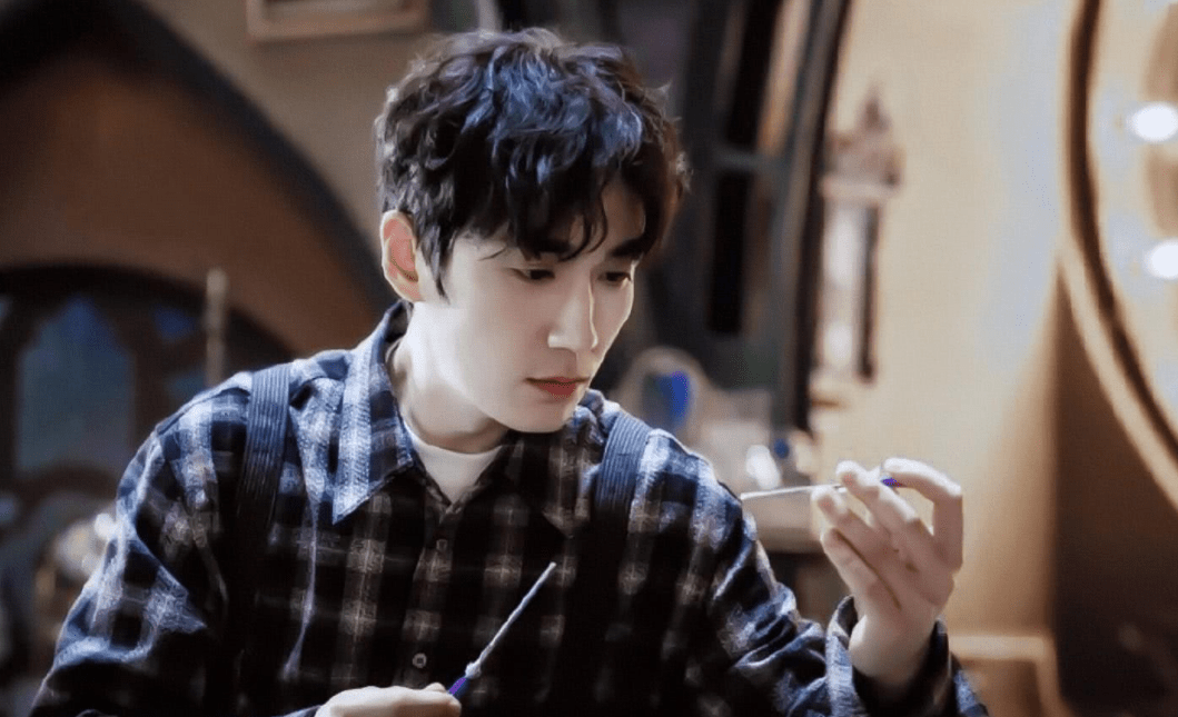 朱一龙|一连两部剧“黄掉”，唐德影视3.6亿大制作推出，朱一龙能撑住吗