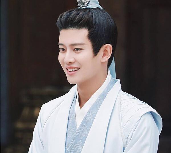 任嘉伦|除了《与君初相识》，任嘉伦又出演古装剧，与女主同框超养眼