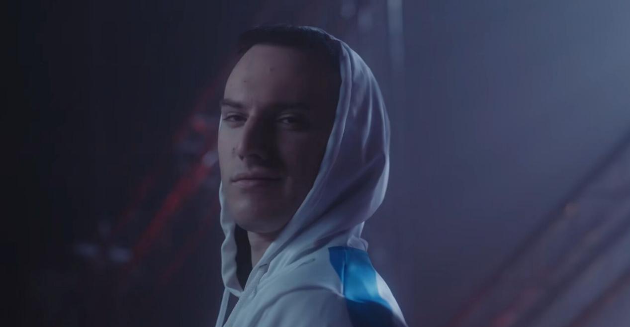 edg战队|EDG四强赛开启地狱难度,面对三个LCK世界冠军,打进决赛就算成功