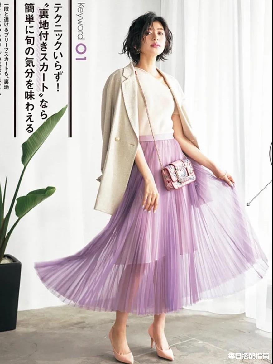 每日搭配指南|穿衣“高级感”从哪来？精致女人的3个穿搭思路，值得借鉴！