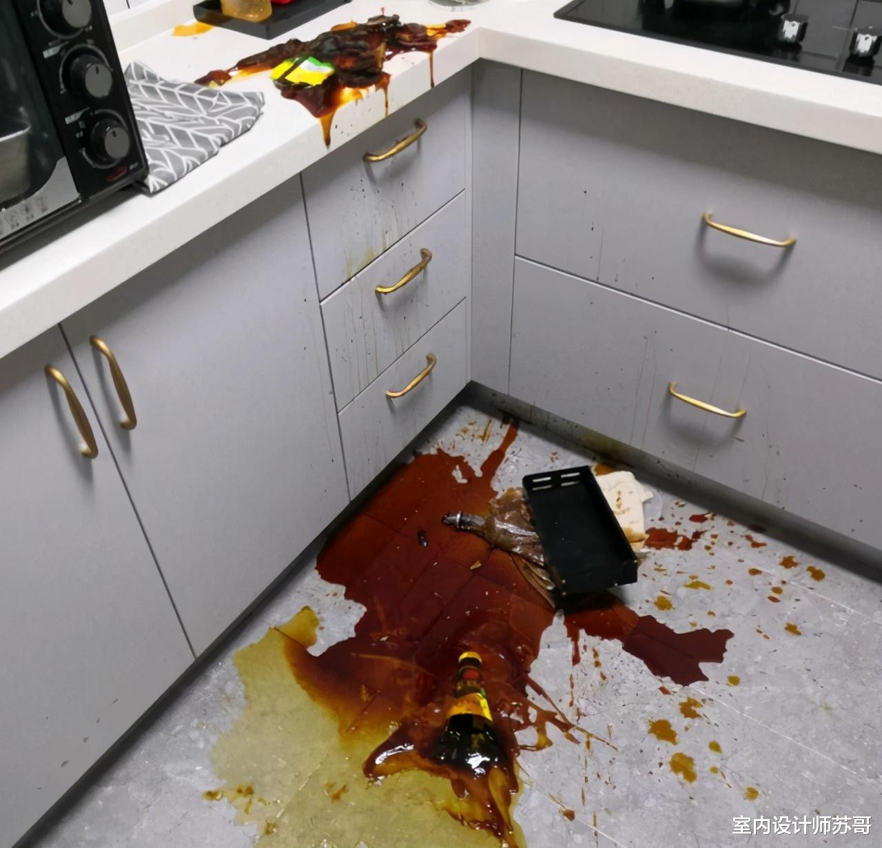 入住新家3年后发现，厨房不用很大！瞧瞧日本人的布置，太先进