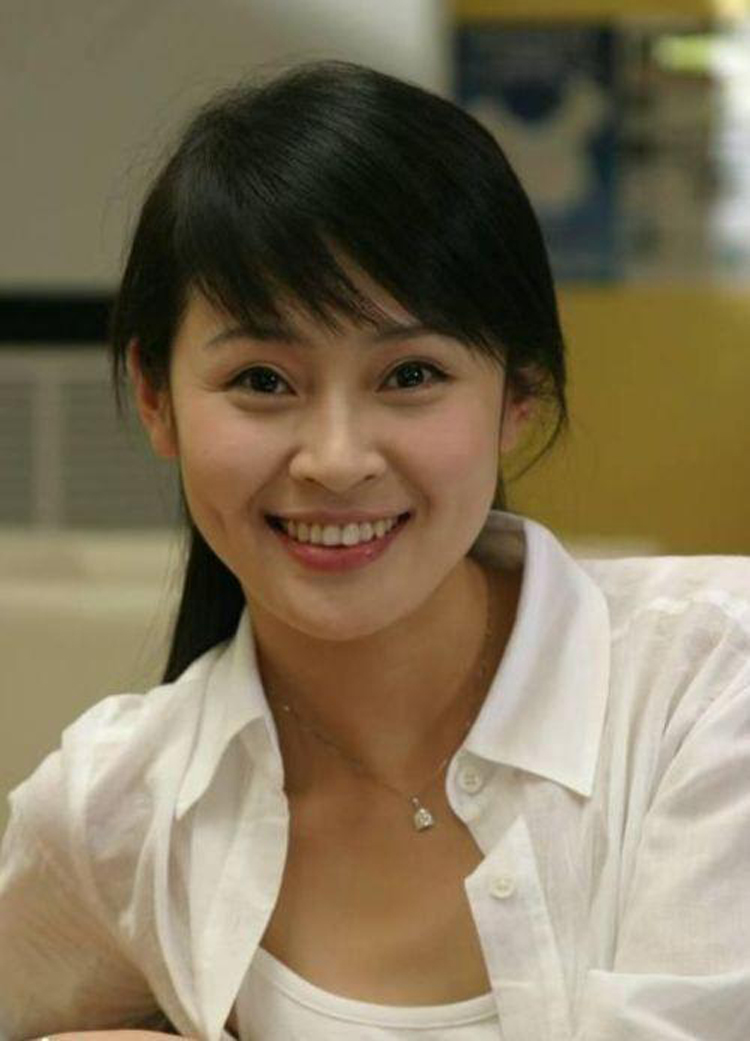 林允儿|《不惑之旅》梅婷黑眼圈都是戏，五位女主演，天然脸与硅胶脸对比明显