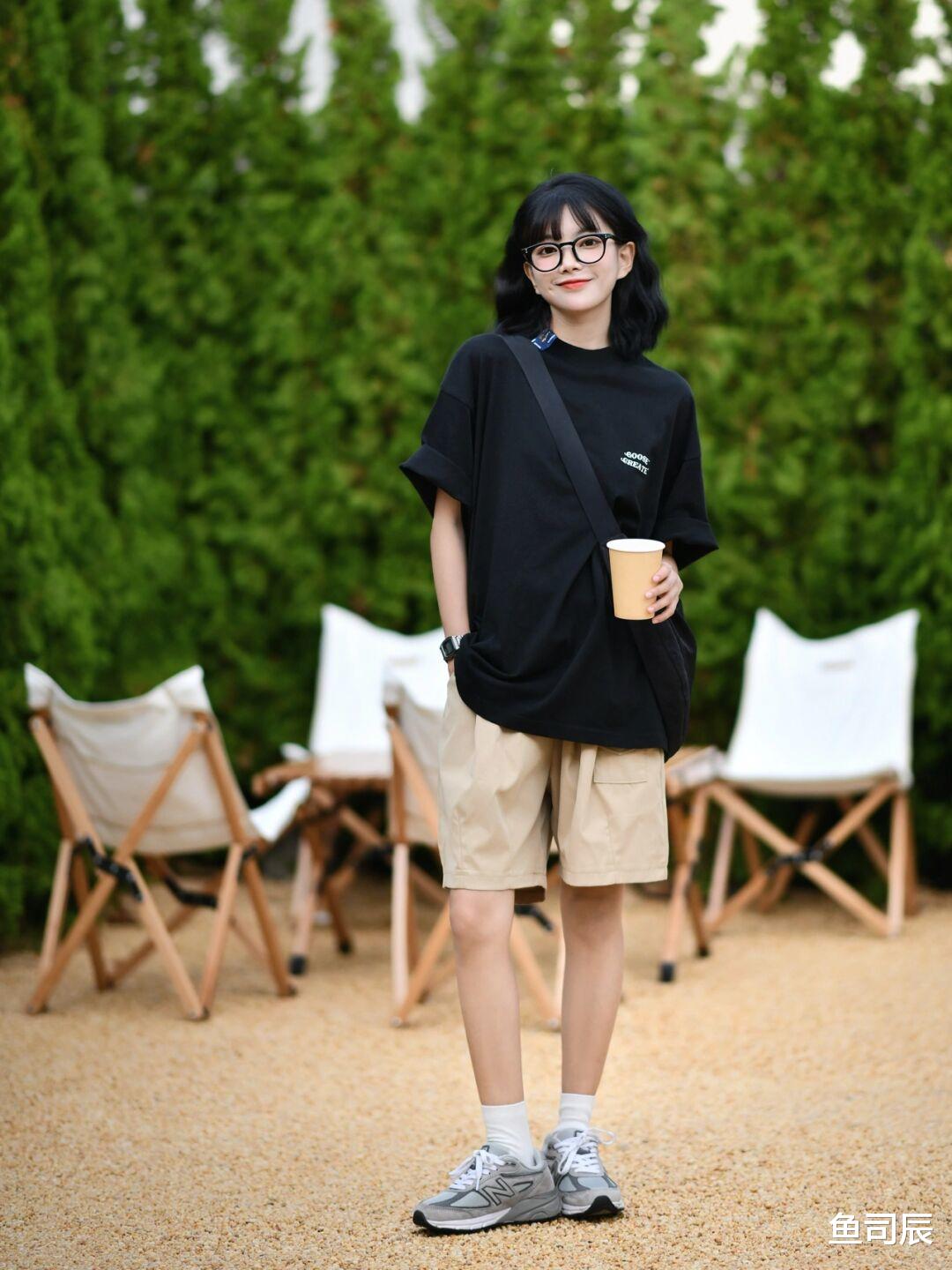 鱼司辰|简约百搭的中性风穿搭，干净利落又有气场，小个子穿也很好看