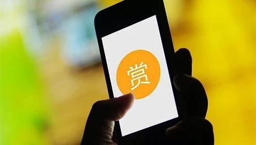 风尘仆仆的海浪 女主播骗我去打赏怎么办？可以找平台退款吗？