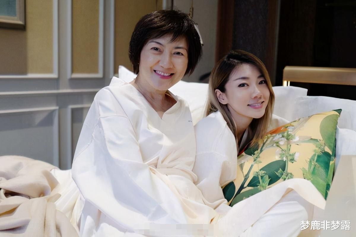 郑恺|郑恺首次说出放下相恋多年的程晓玥，与苗苗闪婚的原因：太现实