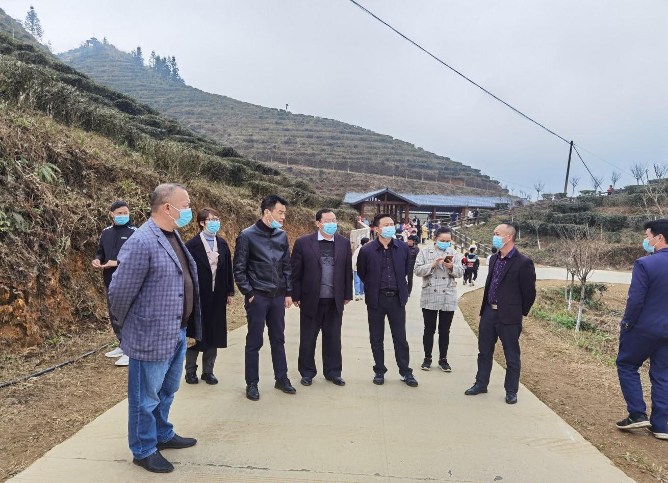 文旅头条新闻 李英杰要求深刻汲取翁丁火灾教训 文山州文旅局开展安全检查工作