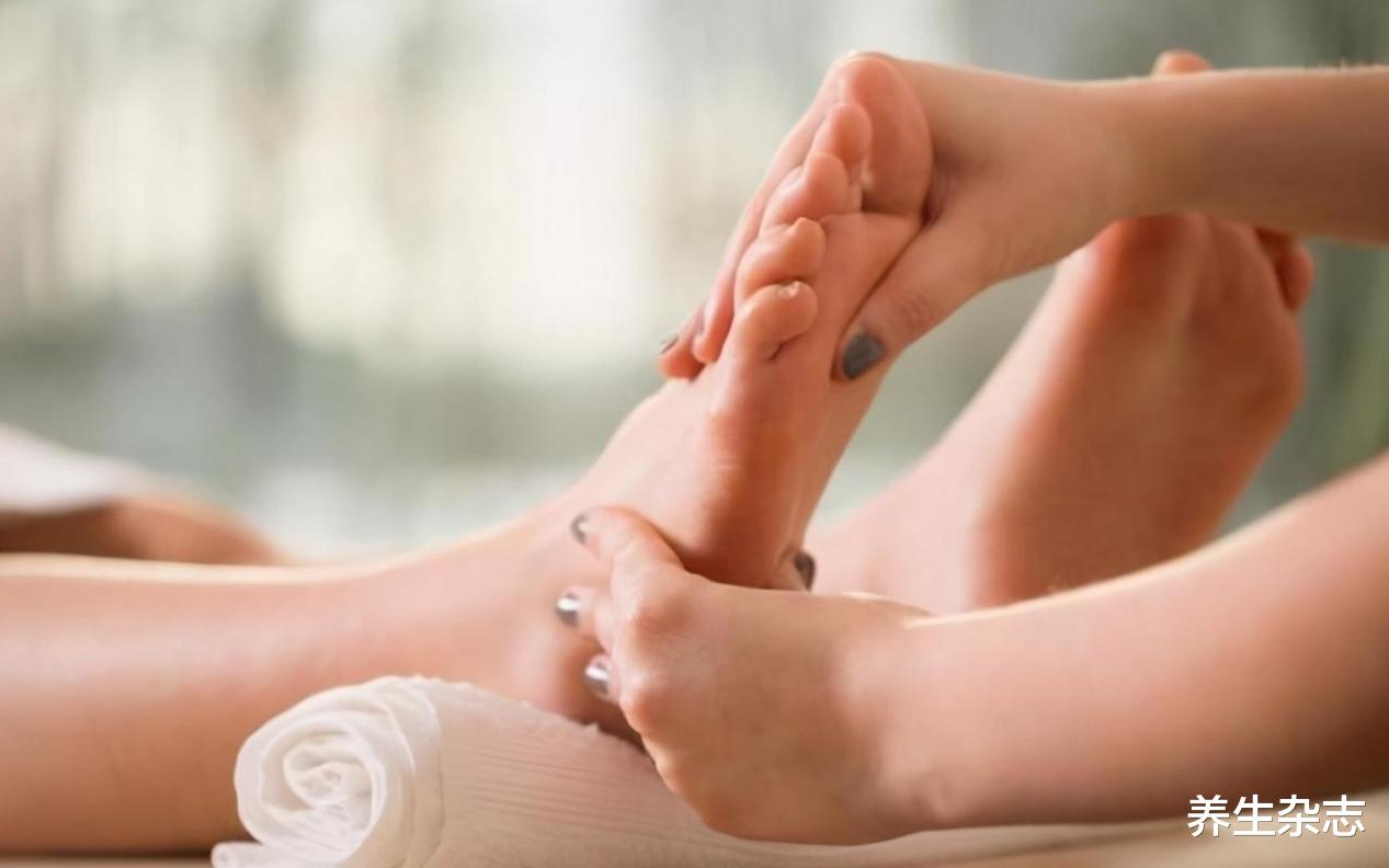 尿酸|肾脏的寿命只有60年?远离这3个“美味陷阱”,帮你的肾脏“续命”