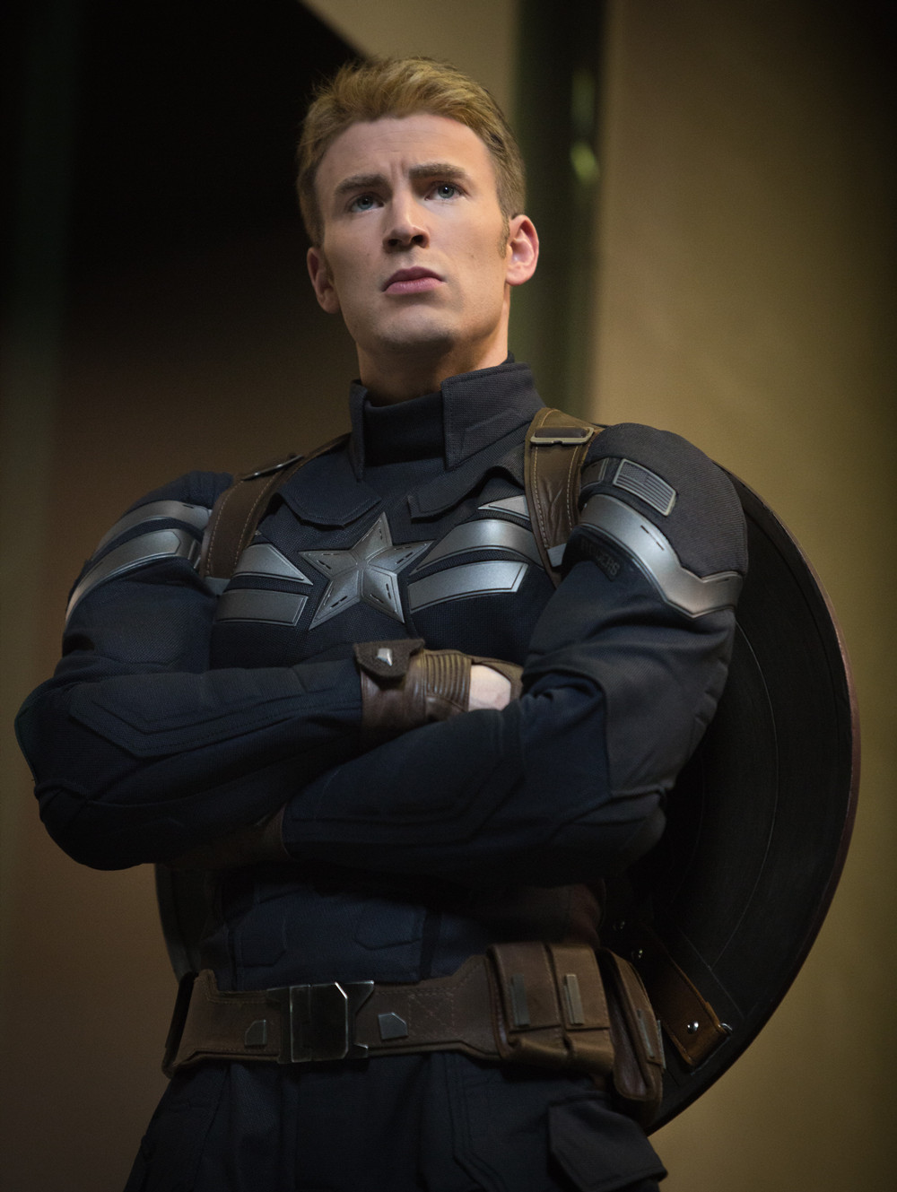 景甜|新美队已经登场，旧美队不会回归，《洛基》定档，《毒液2》推迟