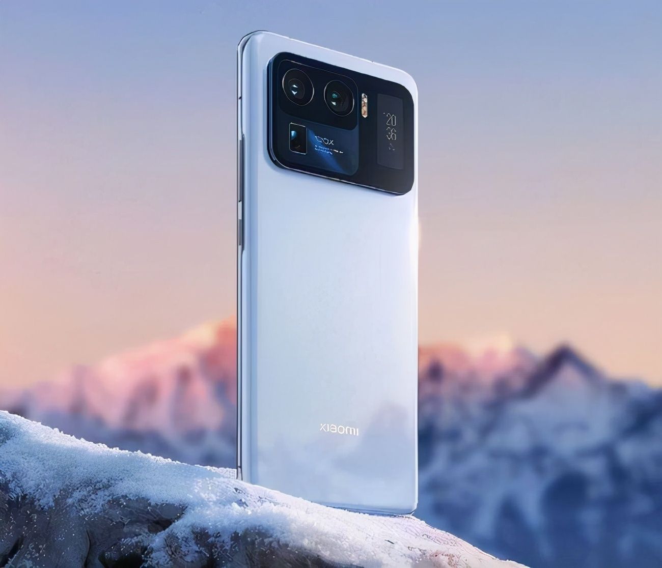 iphone13|年末換機潮？別再盯著iPhone13系列了，國產旗艦又添新機