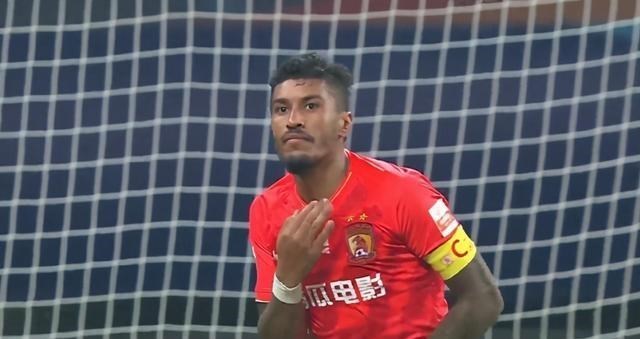 文竹妈妈怎么说|巴西球员攻破德国割喉庆祝，保利尼奥攻破北京国安也有这个动作！