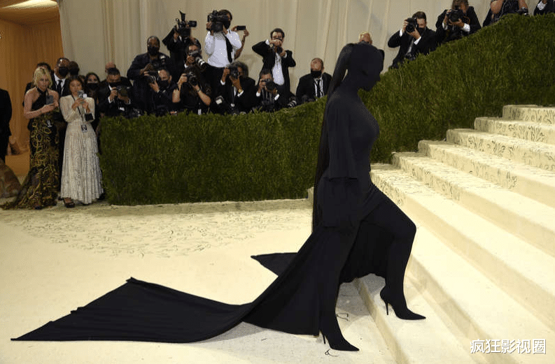 明星|时尚界的奥斯卡，好莱坞女明星争奇斗艳，世界首富女友艳压群芳