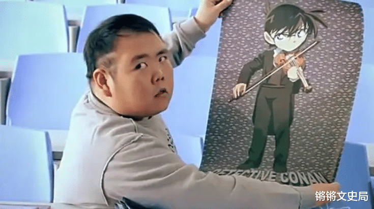 娱乐圈|2003年因表情火爆全网的小胖，闯荡娱乐圈近10年，现退圈当老板