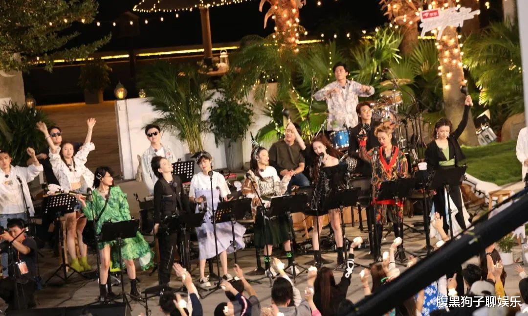 乘风破浪的姐姐|时隔5个月，《浪姐2》终于出团综了？成团的都不在，有人看嘛？