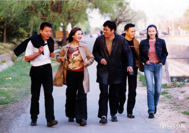 海岩|从“美少年”到“蜡像人”，他经历了什么，那场意外该怪谁呢？