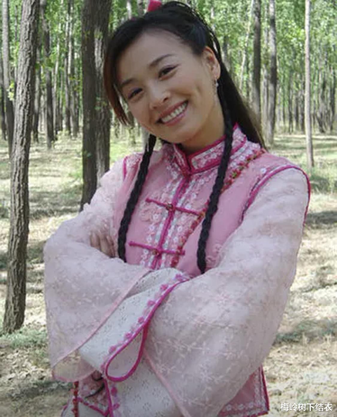 陈小纭|51岁的张庭是演穿越剧的“鼻祖”，嫁亿万富翁，如今公司涉嫌传销