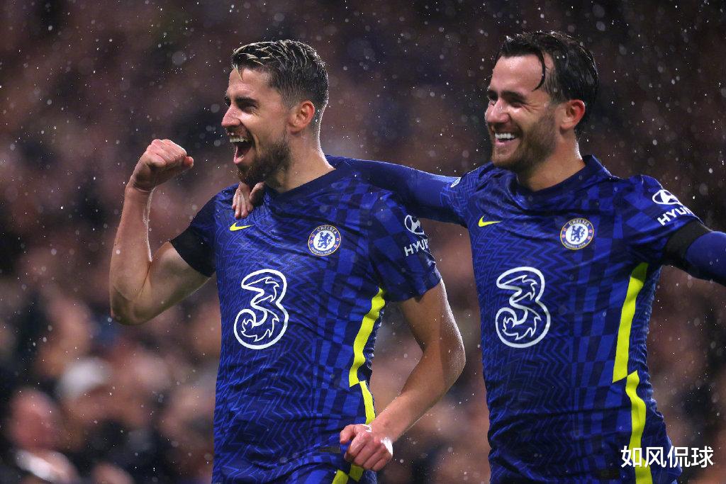 范上官|从1-0到4-1！英超第1踢疯了，创27年神迹，再遇鱼腩，最多4分领跑