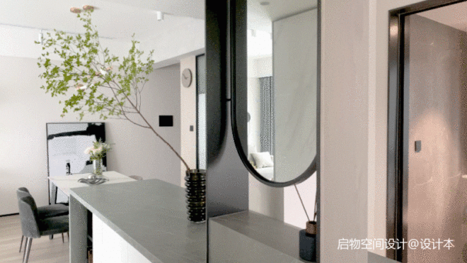 |拥有现代天井，原始自然感强烈的简约开放家