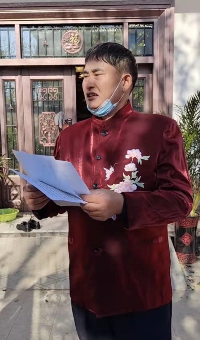 朱之文|大衣哥儿媳解除婚约后,全家喜气洋洋,评论区沦陷被骂惨