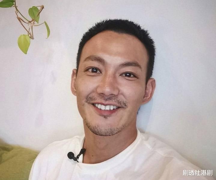 台湾|恭喜！台湾著名偶像团体男星求婚成功，小4岁未婚妻是公司CEO