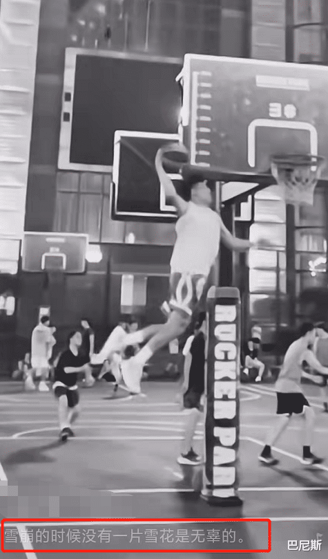 网络暴力|罗小猫前男友发文回应，称前女友死和自己没关系，配文引群嘲