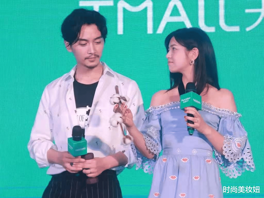 时尚美妆妞|又被“陈妍希”美到了,一袭露肩连衣裙亮相,娃娃脸真显嫩