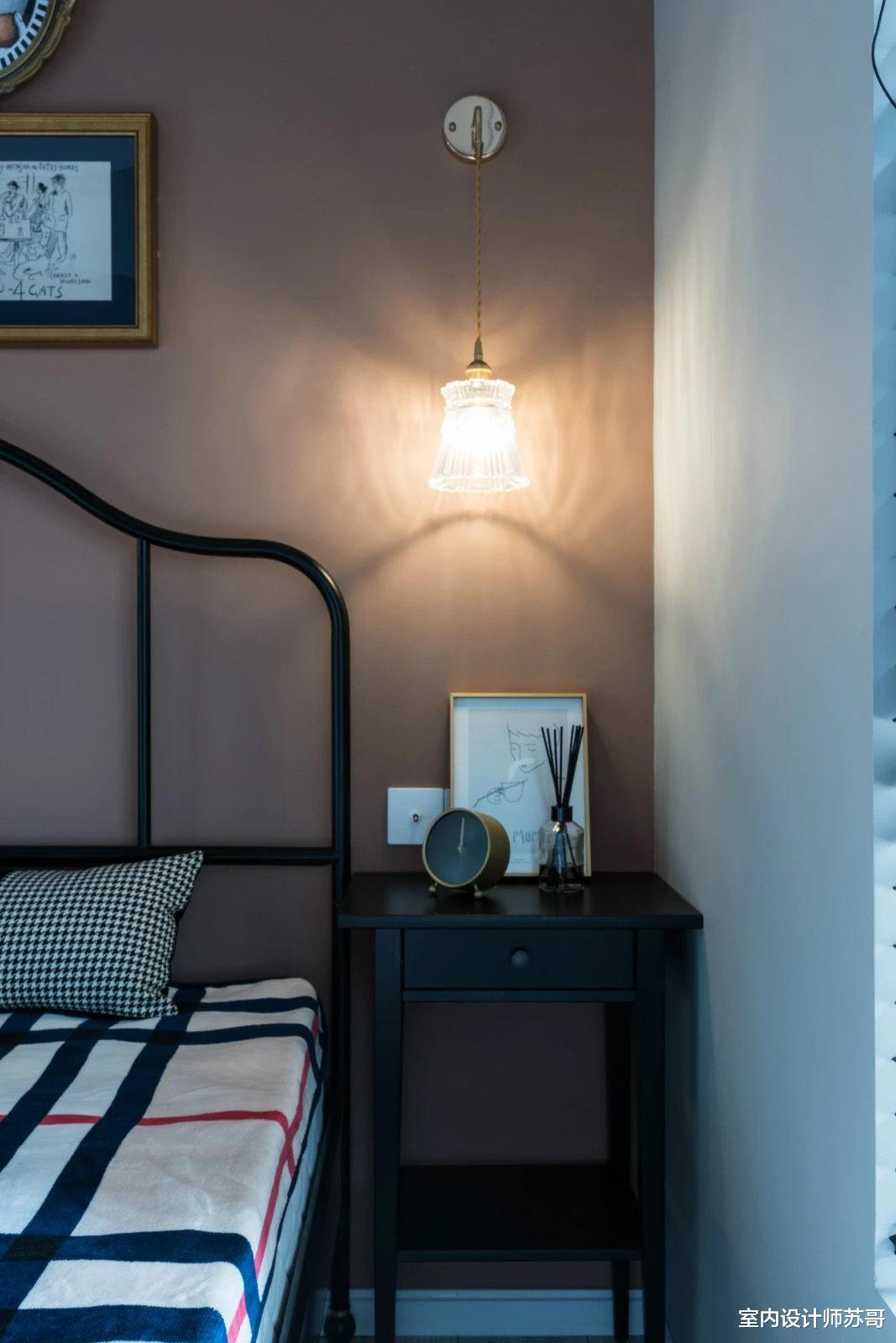 120平的四口之家，竟然没有一个柜子？但收纳功能十分的强大