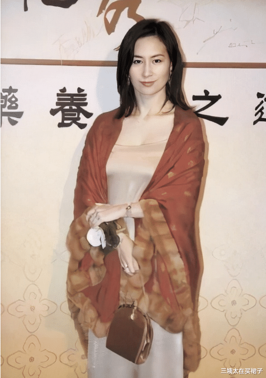 赌王|赌王去世，李嘉欣为何大闹葬礼？曾被赌王骂：那个讨人厌的女人