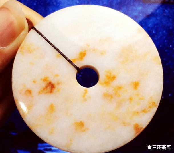 翡翠|这种特种翡翠，有人拿它当宝，有人拿它当草！行家详解！