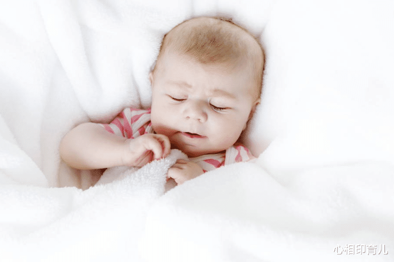 心相印育儿|快来看看你家娃有这些表现吗？这可是高智商的标志哦，不要太开心