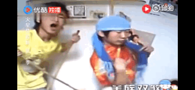 杨迪|知名男星当众下跪，被谢娜捧红，成为综艺顶流的他，到底有惨？