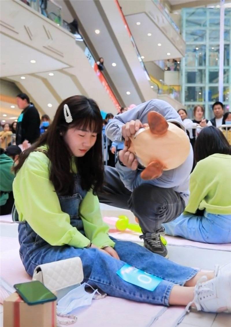 渡鸦看世界 透过河南发呆大赛，可以看到什么可怕现象？