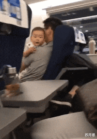 苏月瑾 “为什么有的人喜欢半英文半中文讲话？”