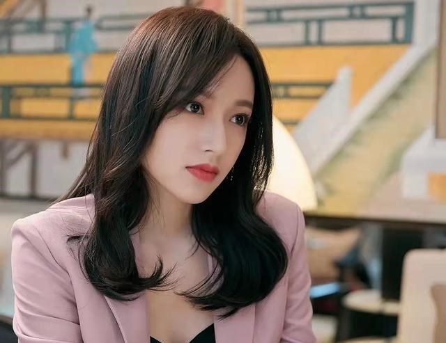 王一博|王一博宋茜的新剧“杀”疯了，才播一天热度第一，出手就是王炸