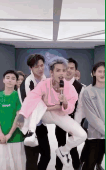 闫妮|殷世航被封号后出现“平替”,模仿其造型,自称是殷世航六姨妈生的亲弟弟