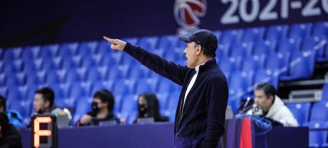 新疆男籃|正式抵達國內(nèi)！NBA小后衛(wèi)加盟新疆隊，阿的江會格外珍惜