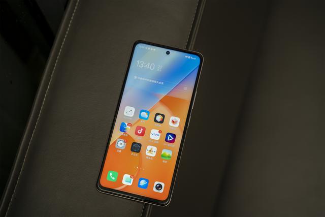 GPU|两千左右的手机性价比高、信号好？