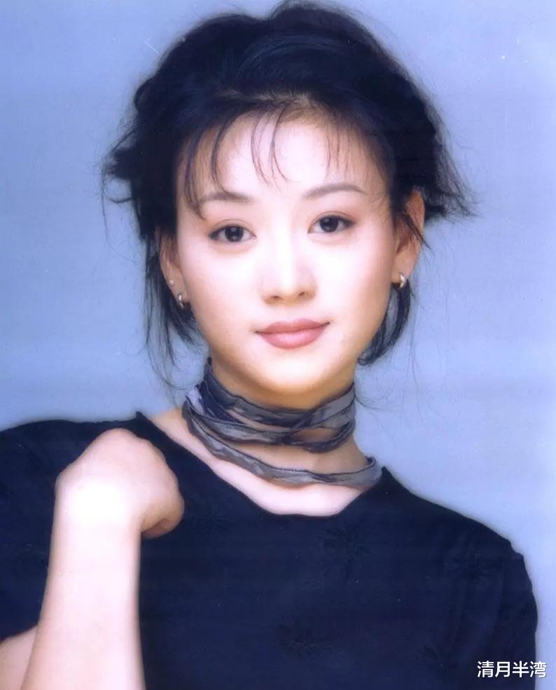 江南|好山好水出美人，9位江南古典美女，肤如凝脂，一个赛一个漂亮