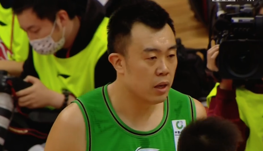 廣東男籃|朱榮振、劉志軒致命2失誤！楊鳴徹底怒了，廣東118-115險(xiǎn)勝遼寧