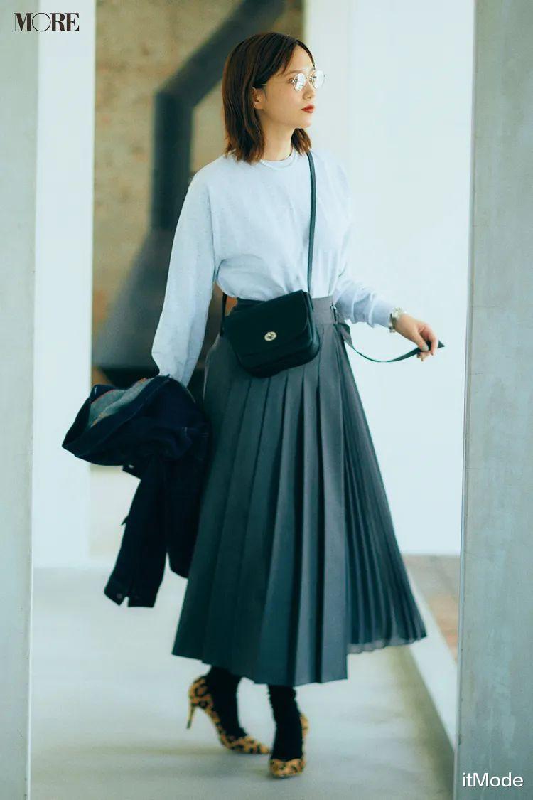itMode|早秋必穿百褶裙，稳赢！